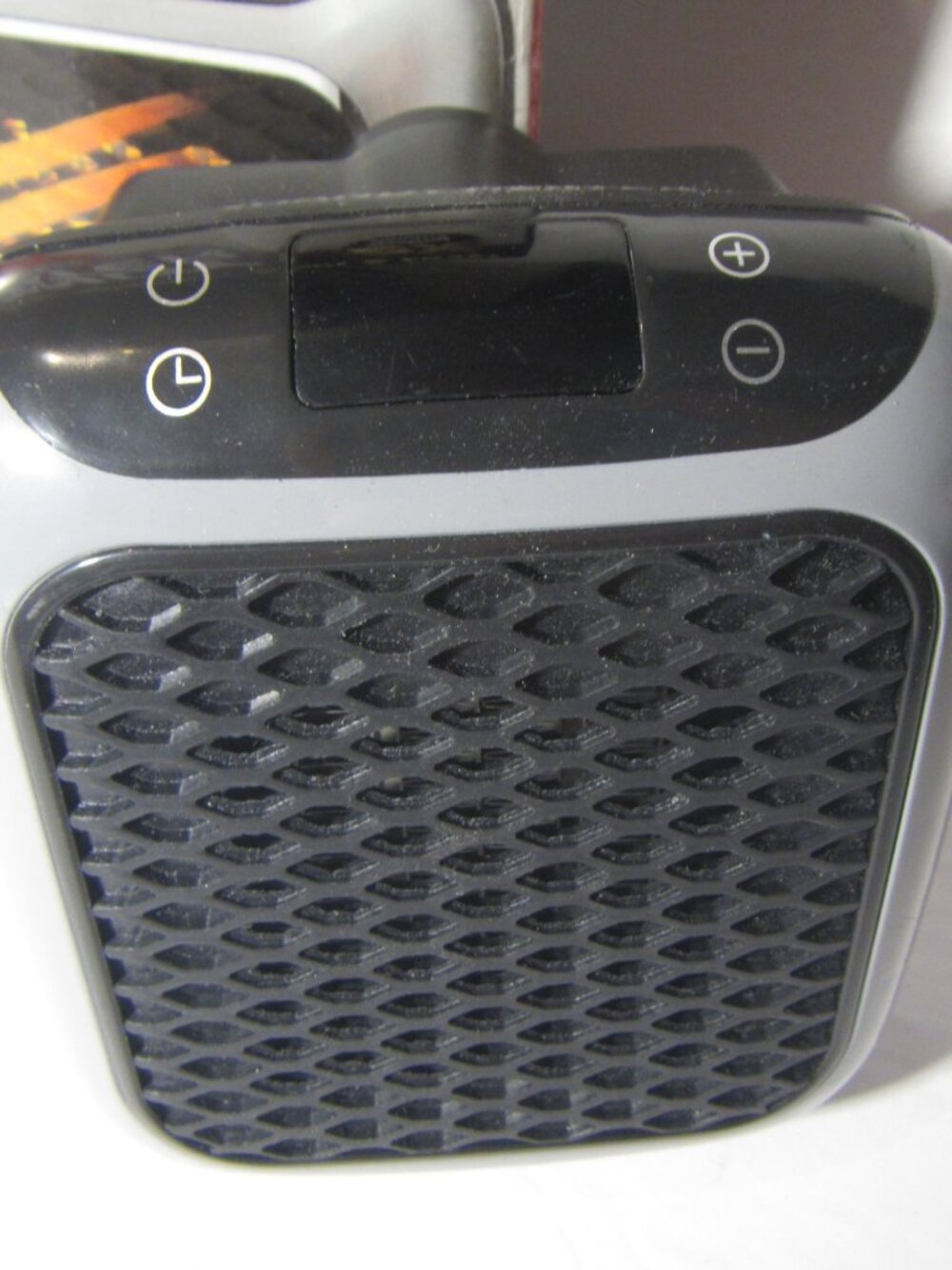 800W Wall Mounted Mini Ceramic Heating Fan Handy Heater Turbo CELSIUS